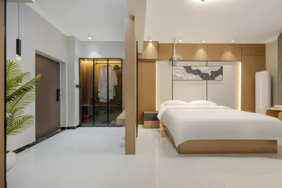 Palona Hotel (Jiyang Chinese Medicine Hospital Zhonghai New World) Hotels in Jiyang District