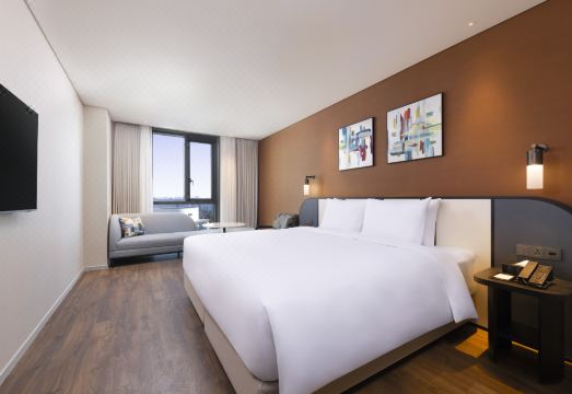 머큐어 앰배서더 서울 마곡