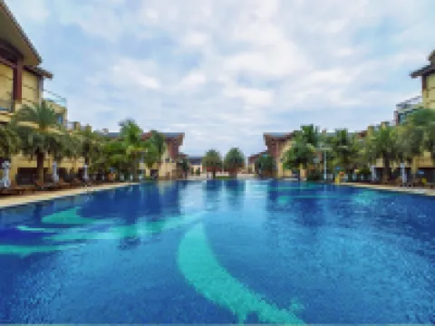 Radisson RED Beihai Weizhou Island