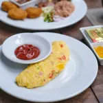 Balcony Courtyard Sriracha Hotel & Serviced Apartments - breakfast