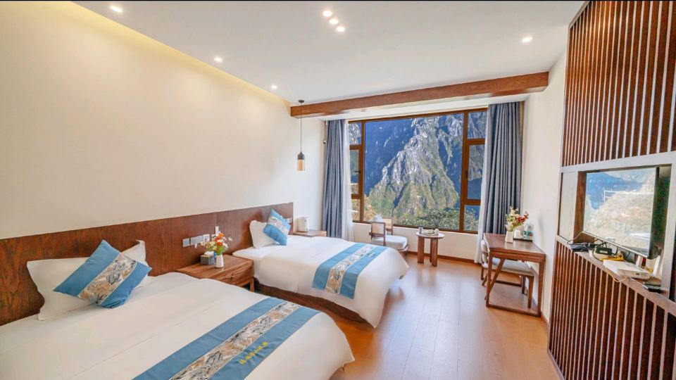 Hutiaoxia Town Muyun Banshan Homestay