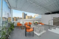 Yizhi Hotel near Changshou Road Subway Station, Shangxiajiu Pedestrian Street, Guangzhou. Hotellit kohteessa Liwan District