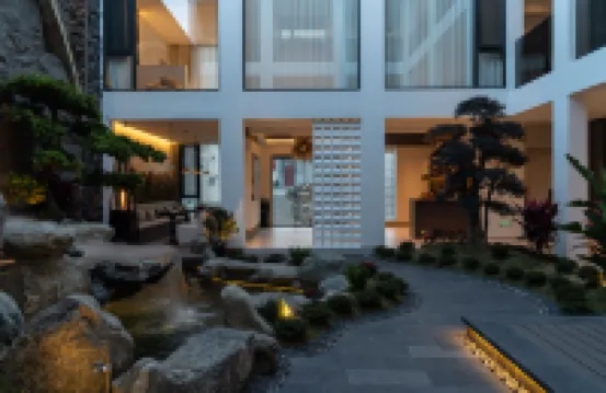 Dali Shanhe Hidden Luxury Hotel Hotels near The Chongsheng Temple And The Three-Pagoda Culture Tourist Area