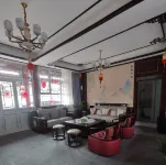 Quadrangle dwellings فنادق في قوانغ لينغ