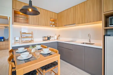 รูปภาพของLaguna Lakeside Residences