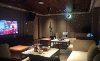Jinshuo Holiday Hotel