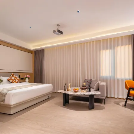 Yuexiang Smart Cinema Hotel
