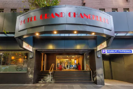 Hotel Grand Chancellor Melbourne Отели рядом с достопримечательностью «Технологический институт Ройал Мельбурн»