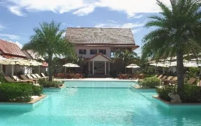 Armonia Village Resort and Spa Các khách sạn gần Wat Kaeo Prasert