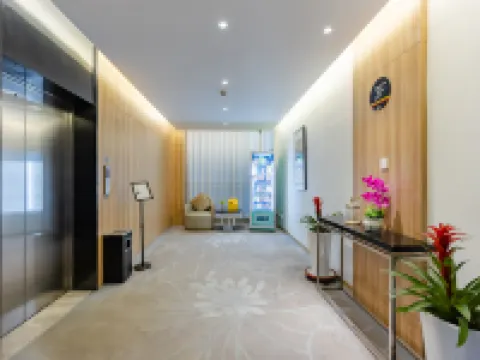 Super 8 Hotel (Ning Wai Beach) Hotels in Ningguo