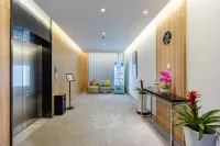 Super 8 Hotel (Ning Wai Beach)