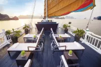 Hera Classic Boutique Cruise