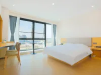 Han Tang Hotel (Changqing University Town Garden Expo Park) Hotels near Changqing