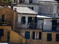 Maemuna Sea View Apartment Hotels in Vernazza