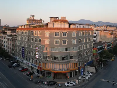 Yayue Hotel (Yulin Rongxian Railway Station Branch)