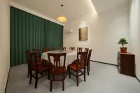 Tujia Homestay (Sanqingshan Tourist Highway)