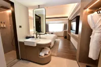 GOLD SEASON HOTEL Hotels in Yangchun