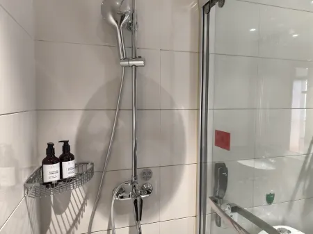 Xiuliang Cultural Tourism Wellness Hotel Отели рядом с достопримечательностью «Jining Taibaihu Lvyou Jingqu-Jining Xiaobeihu Park»