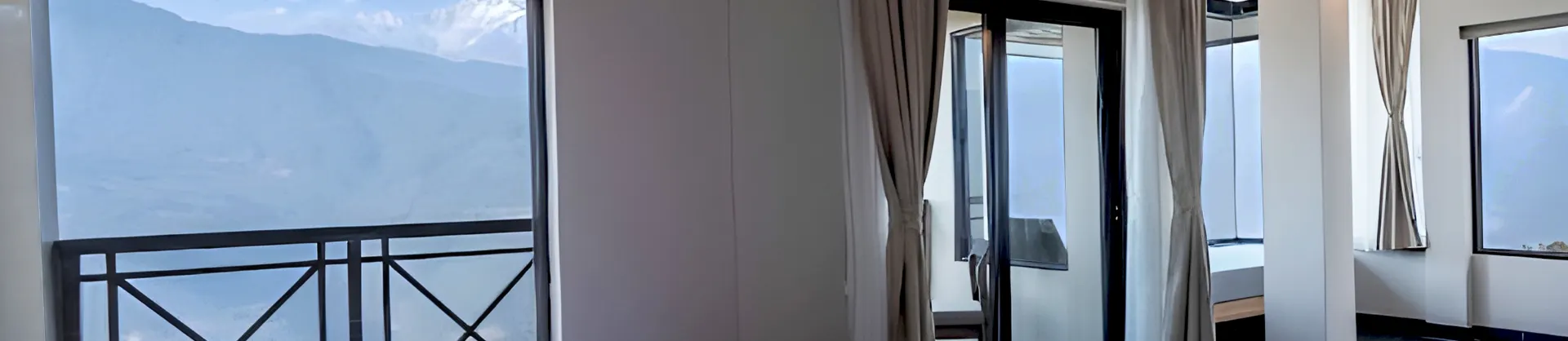Four-Star Hotels