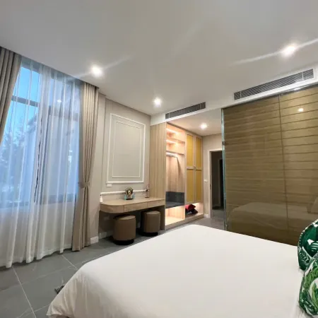 Tra Co Luxury Hotel