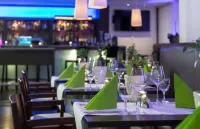 比勒費爾德約翰尼斯山Sunday飯店