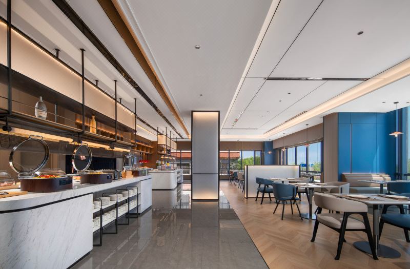 Holiday Inn Express Qingdao City Balcony by IHG photo 4