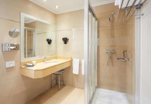 호텔 로비 라운지