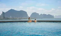 Wyndham Legend Halong