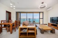 Crystal Bayview Hotel Jinghaiwan Scenic Apartment (Weihai Station Huafa New World)