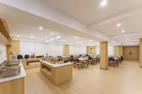 Yilong Ruiyun Hotel (Fushun Branch) - พร้อมอาหารเช้า