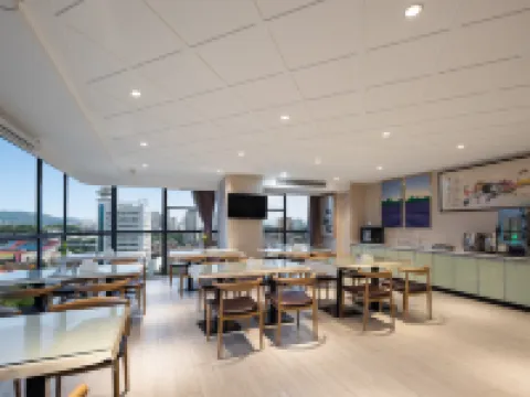 麗楓酒店（咸寧同惠廣場店） 咸寧酒店