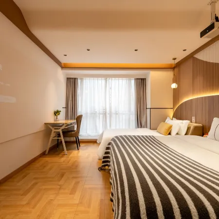 Juzhiranju Hotel (huaguoyuan White House Shopping Center store)