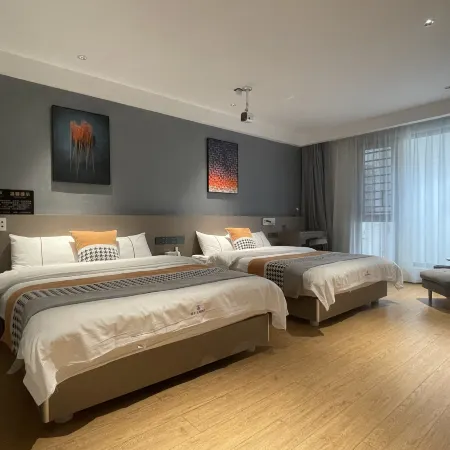 Jinfeng Theme Hotel