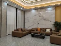 Xinhui International Grand Hotel - 2-Star