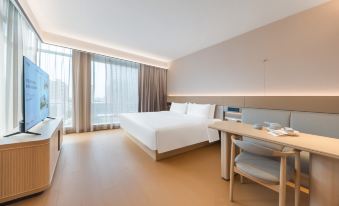 Full Season Hotel (Yantai Jinsha Beach Zhonghua Shopping Mall Branch)