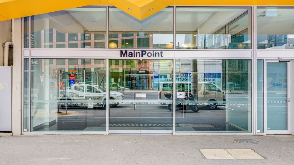 Mega Style Apartments Mainpoint