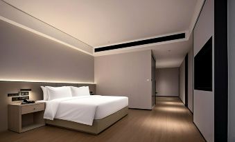 Xingchen Smart Hotel (Qiyang High-Speed Railway Station)