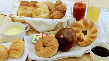 Kyoto Inn Gion Отели рядом с достопримечательностью «Hosenin»