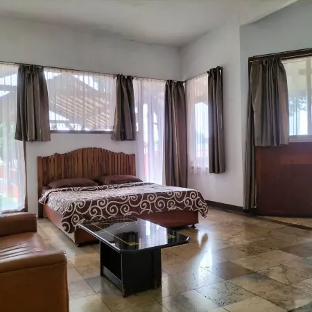 Nur Alam Hotel Lembang