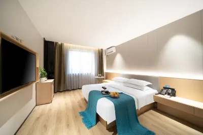 Junpin Theme Hotel (Taizhou Jiaojiang Metro AG Store) Hotel dekat Yongxing Wharf