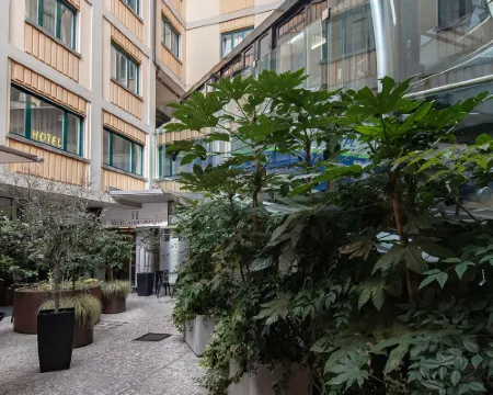 アクアレッロ スイス クオリティ ホテル ルガノのホテル