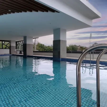 Rogers Hotel Manado