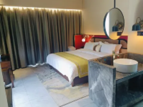 Taoyuan Mountain Lodge