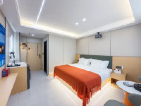 Ouyali Guest House (Jieyang Luqian Night Market)