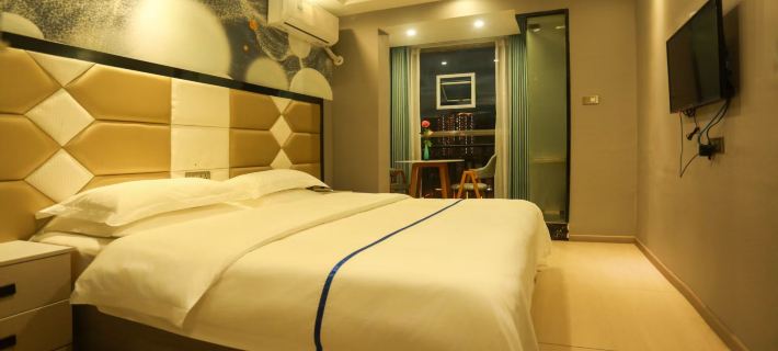 Sunshine River View Homestay Hotels in Jinping