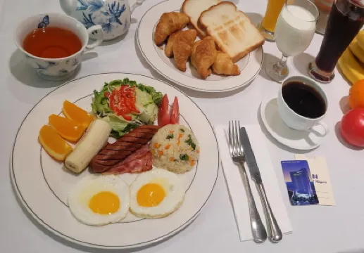 Niagara Hotel Отели рядом с достопримечательностью «Йеуидо»