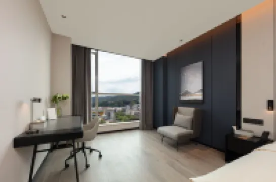 長沙嶽麓山橘子洲亞朵飯店 蔡鍔墓-蟒蛇洞附近的飯店