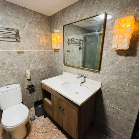 Shanghai Koala International Youth Hostel (Zhongshan park Wuning Road Subway Station)
