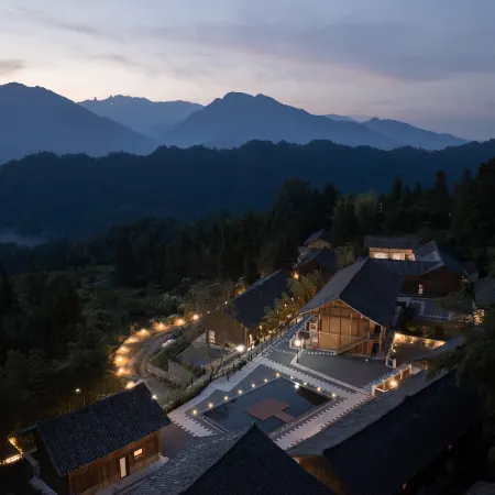 Heart of the Mountains · Mount Fanjing Homestay