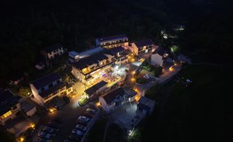 Yuexi Dabie Mountain Health Village